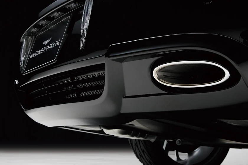 ชุดแต่ง BENTLEY CONTINENTAL FLYING SPUR WALD Japan เอ็กเซ็กคิวทีฟไลน์ ภาพ 10