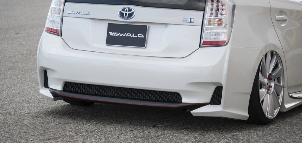ชุดแต่ง TOYOTA PRIUS WALD Japan สปอร์ตไลน์ WALD 50 LOOK ภาพ 6