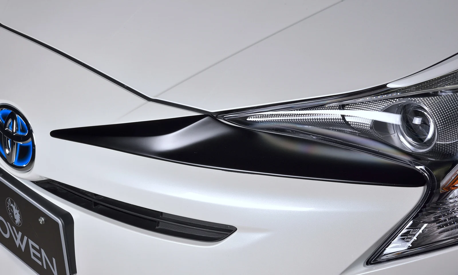 ชุดแต่ง TOYOTA 50 PRIUS MODEL ZVW5# 2015.12~2018.12 Rowen Japan ภาพ 12