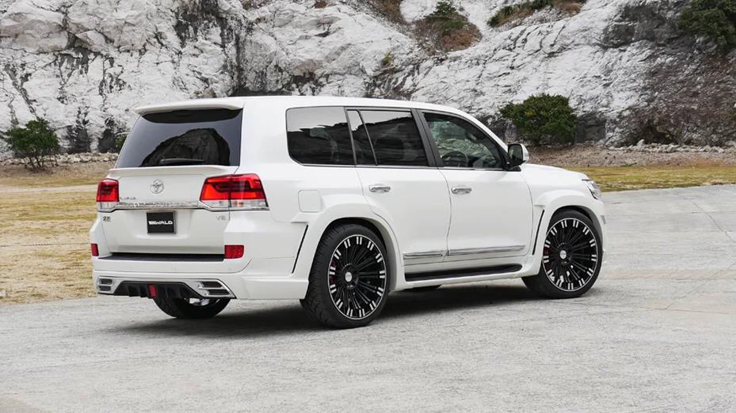 รูปชุดแต่ง ชุดแต่ง TOYOTA Land Cruiser 2016 2018 WALD ภาพที่ 6