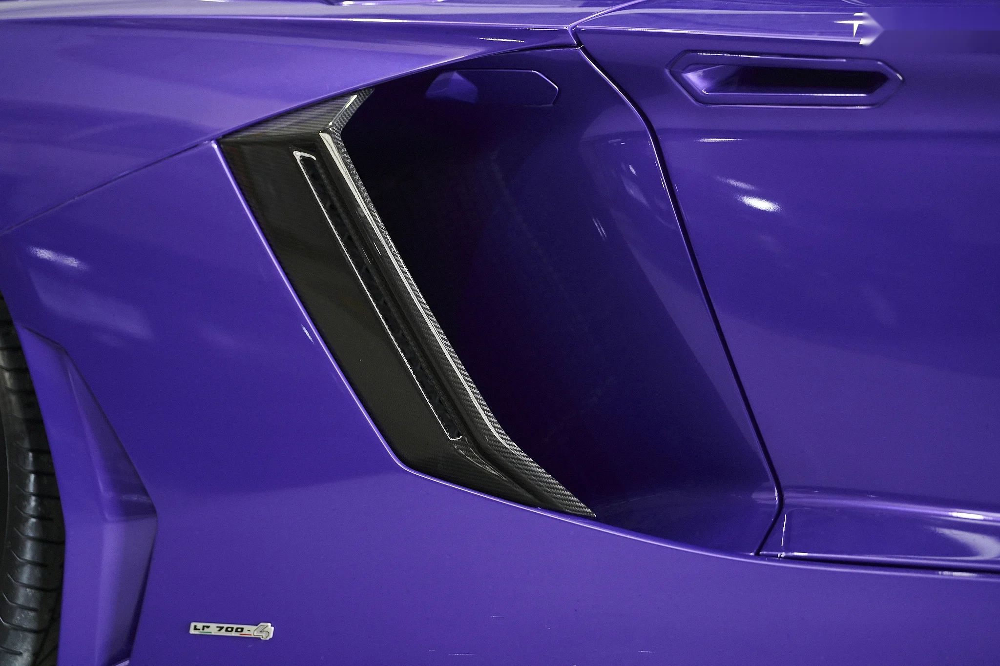 ชุดแต่ง LAMBORGHINI Aventador Lamborghini LP700-4 x Novitec Side Air Intakes x Race คาร์บอน ฝากระโปรง Prodrive Shop ภาพ 6