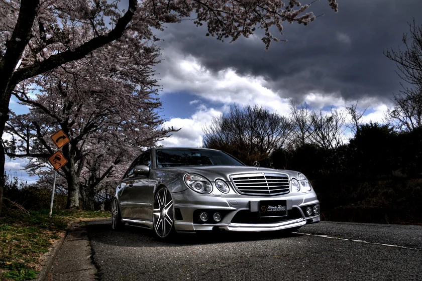 ชุดแต่ง MERCEDES-BENZ E-CLASS WALD Japan สปอร์ตไลน์ แบล็กไบซัน เอดิชัน ภาพ 14