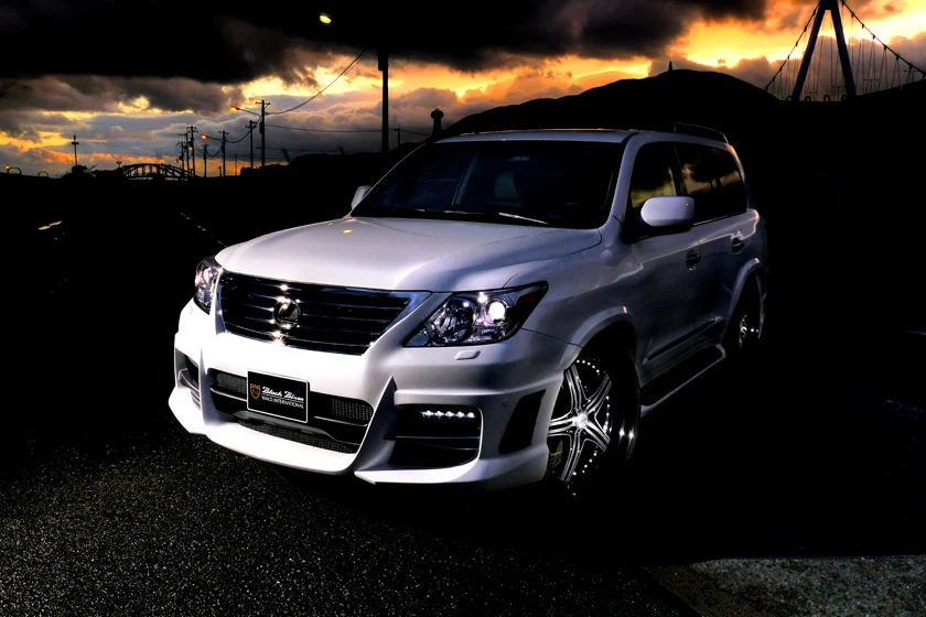 ชุดแต่ง LEXUS LX570 WALD Japan สปอร์ตไลน์ แบล็กไบซัน เอดิชัน ภาพ 26