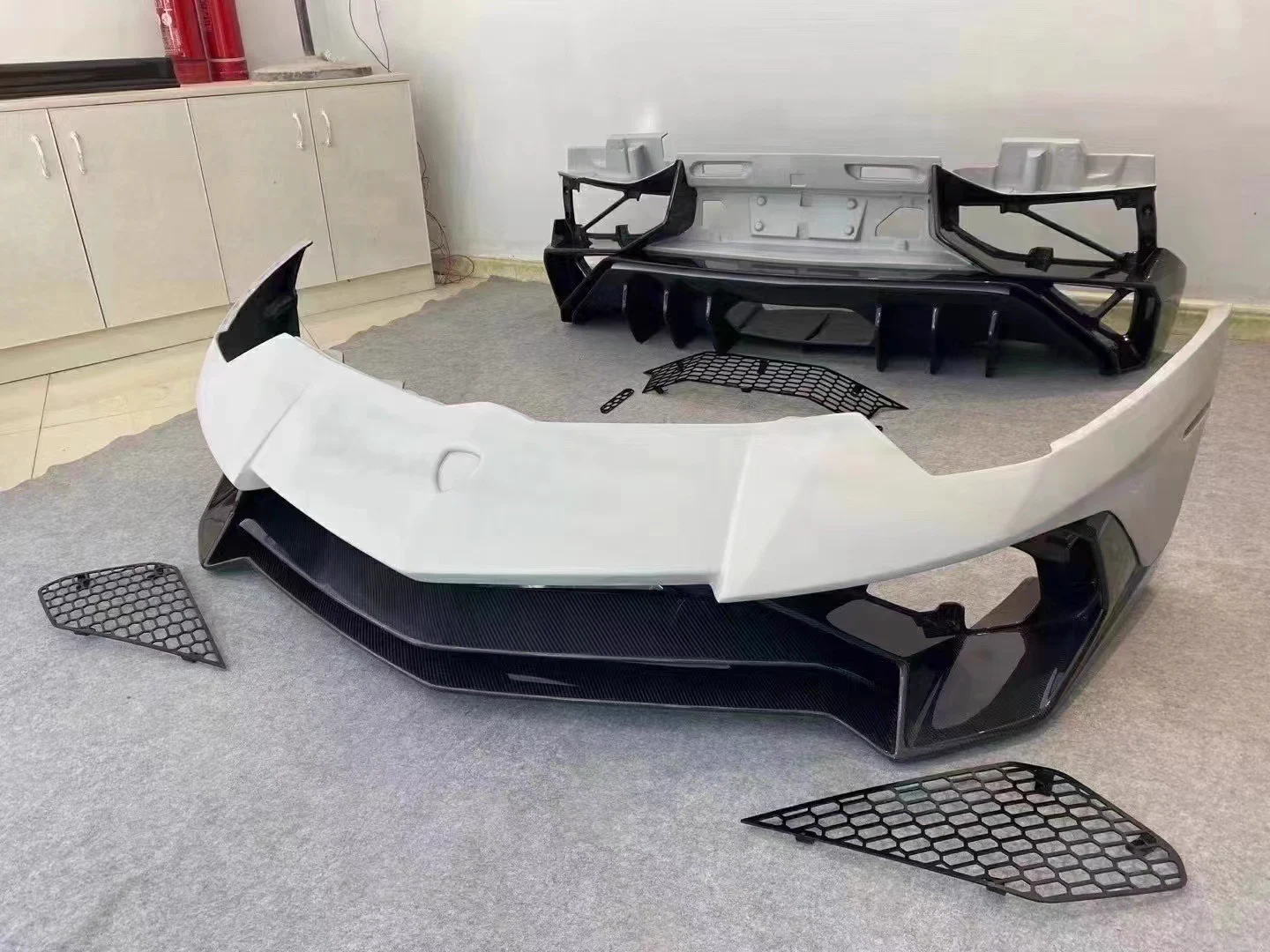 รูปชุดแต่ง ชุดแต่ง Lamborghini Aventador LP700 LP750 700เป็น750 ภาพที่ 3