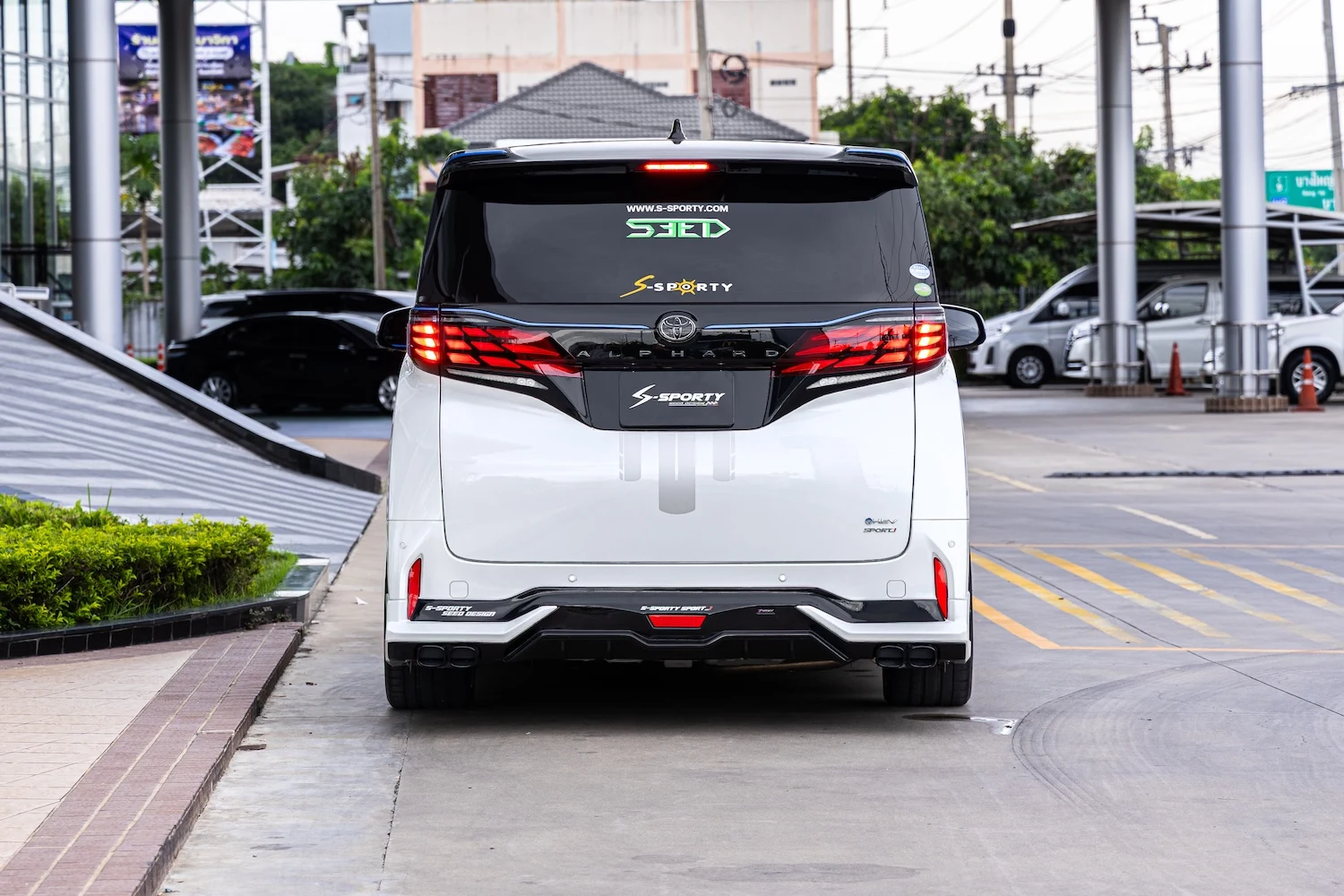 ชุดแต่ง TOYOTA ALPHARD 40 – SPORT 1 ภาพสินค้า 17