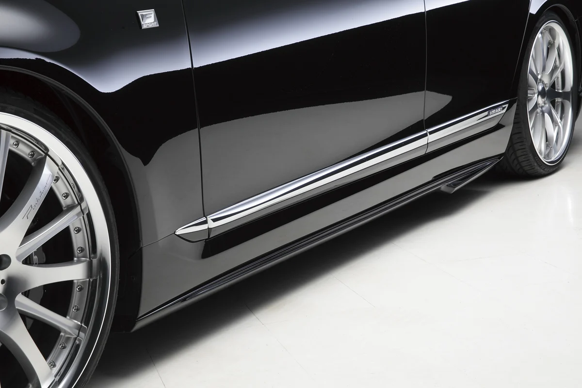 ชุดแต่ง LEXUS LS460/600h F SPORT WALD Japan เอ็กเซ็กคิวทีฟไลน์ ภาพ 17