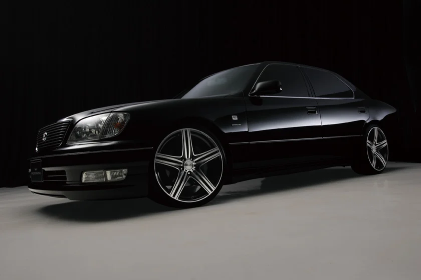ชุดแต่ง TOYOTA CELSIOR WALD Japan เอ็กเซ็กคิวทีฟไลน์ ภาพ 2