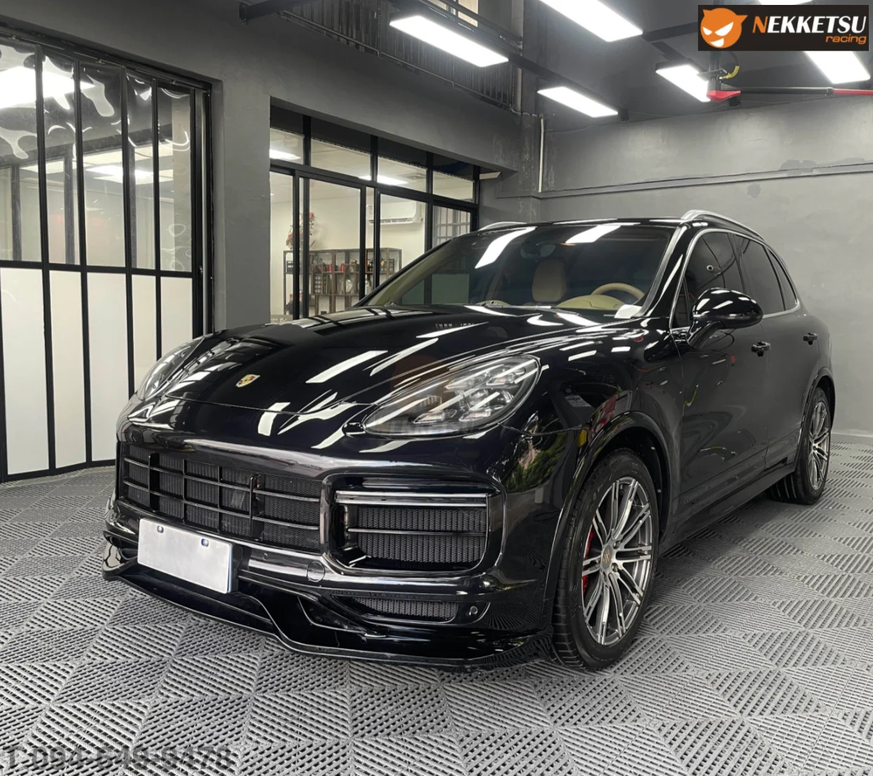 รูปชุดแต่ง ชุดแต่ง Porsche Cayenne 958.2 14 17 2013 เป็น 2021 ภาพที่ 2
