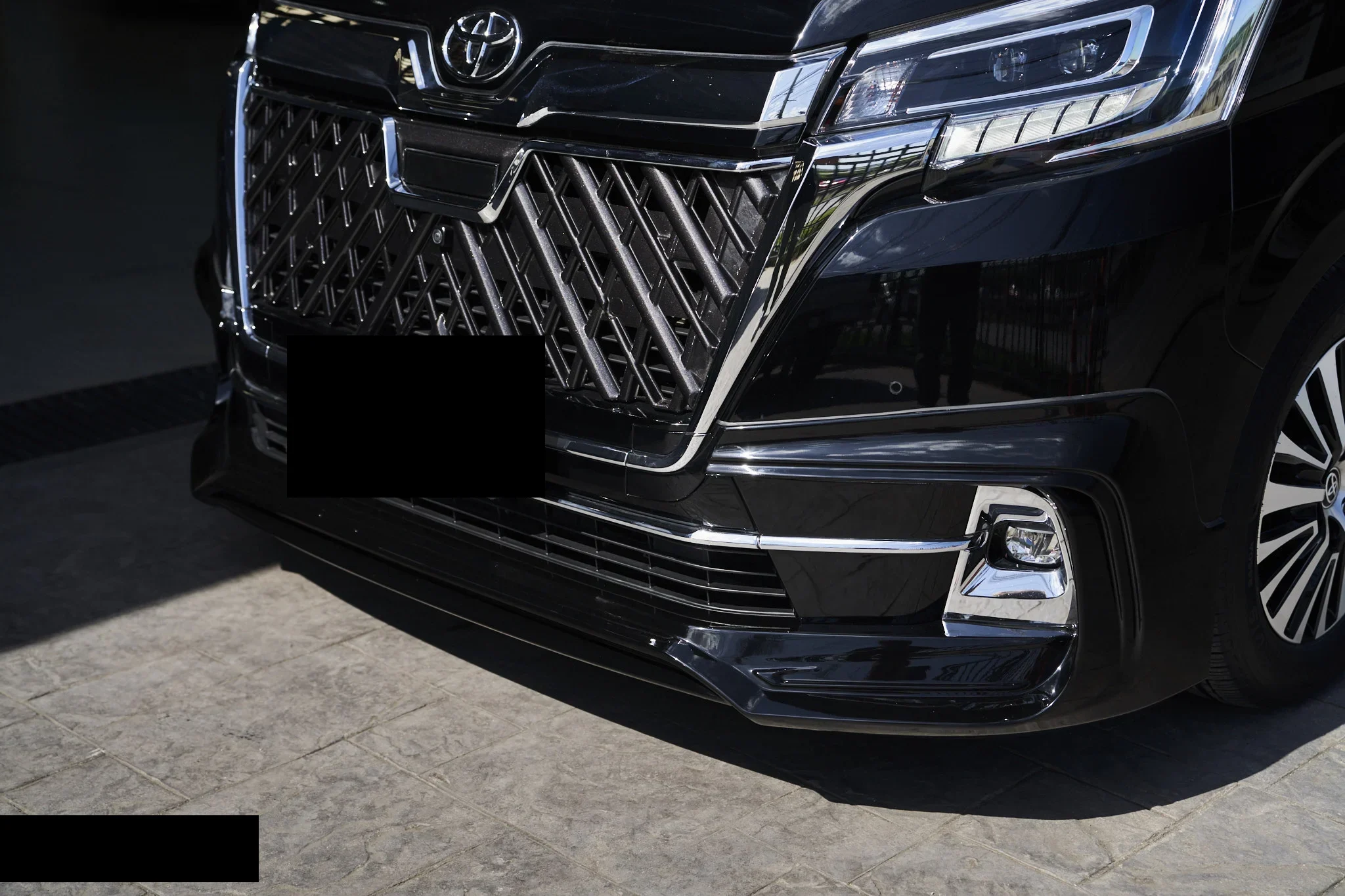 ชุดแต่ง TOYOTA Majesty Toyota Majesty x WALD International Prodrive Shop ภาพ 4