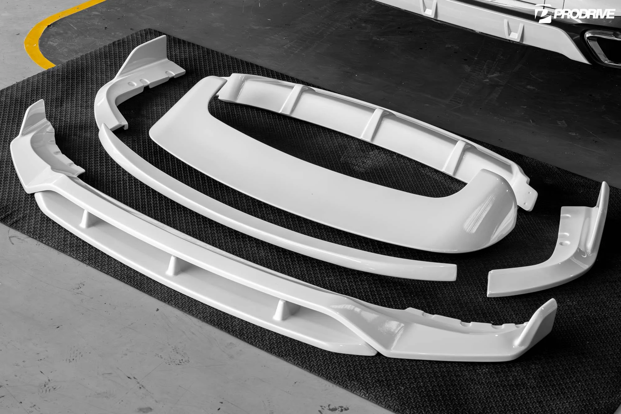 ชุดแต่ง BMW X5 G05 BMW X5 G05 x Body Part Prodrive Shop ภาพ 7