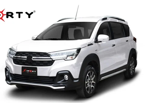 ชุดแต่ง XL7 2020 ภาพรถเต็มคันมุมหน้าจากต้นทาง S-Sporty