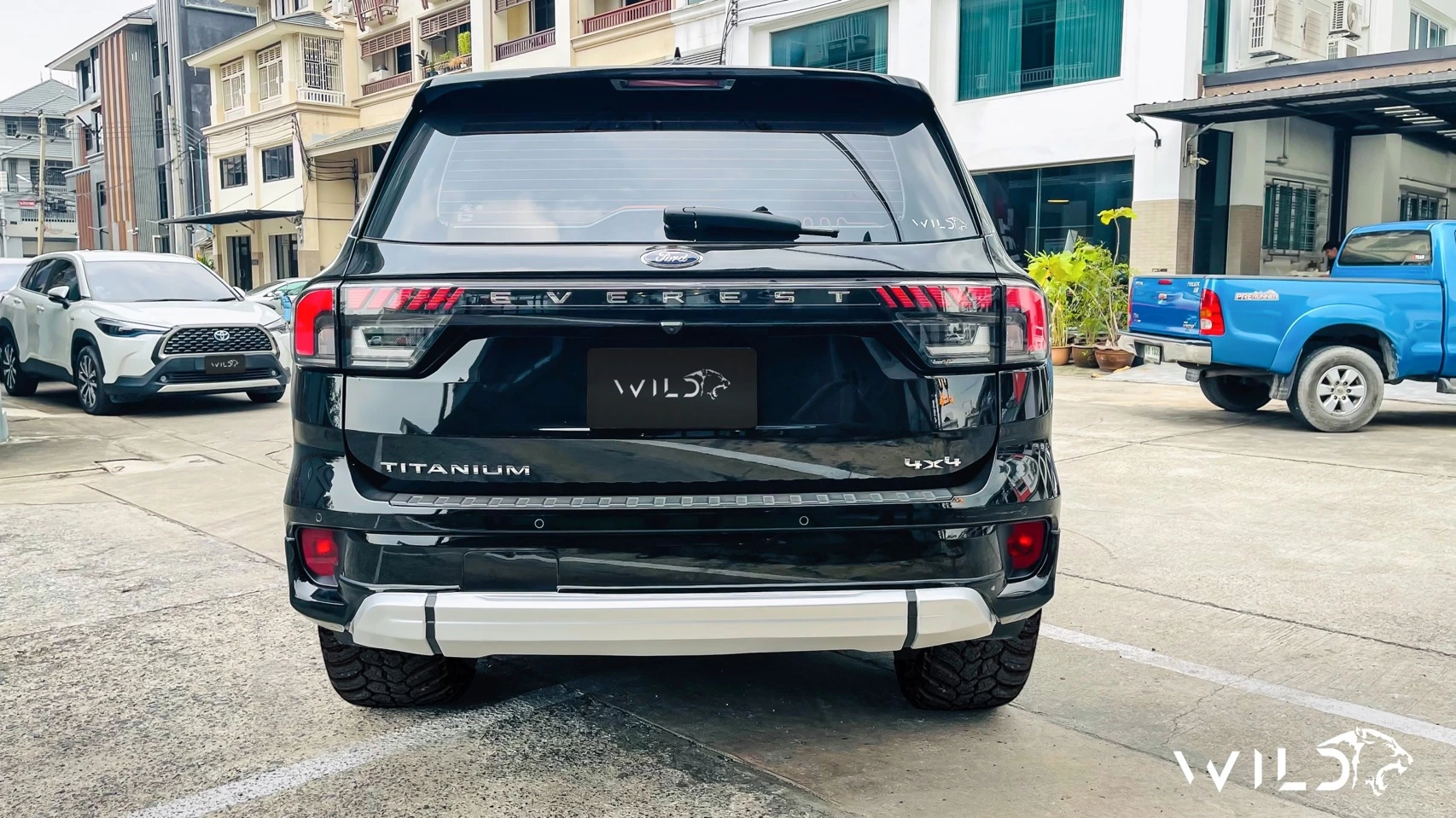 ชุดแต่ง FORD EVEREST WILD (SILVER STYLE) 2022 V.1 ภาพที่ 3