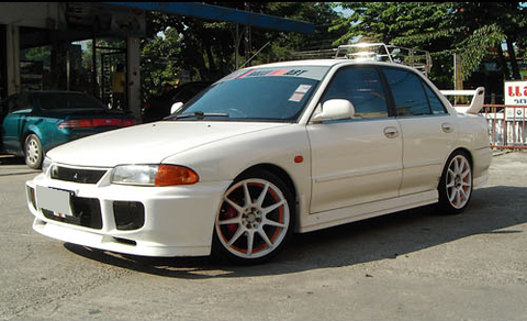 ชุดแต่ง Mitsubishi E Car