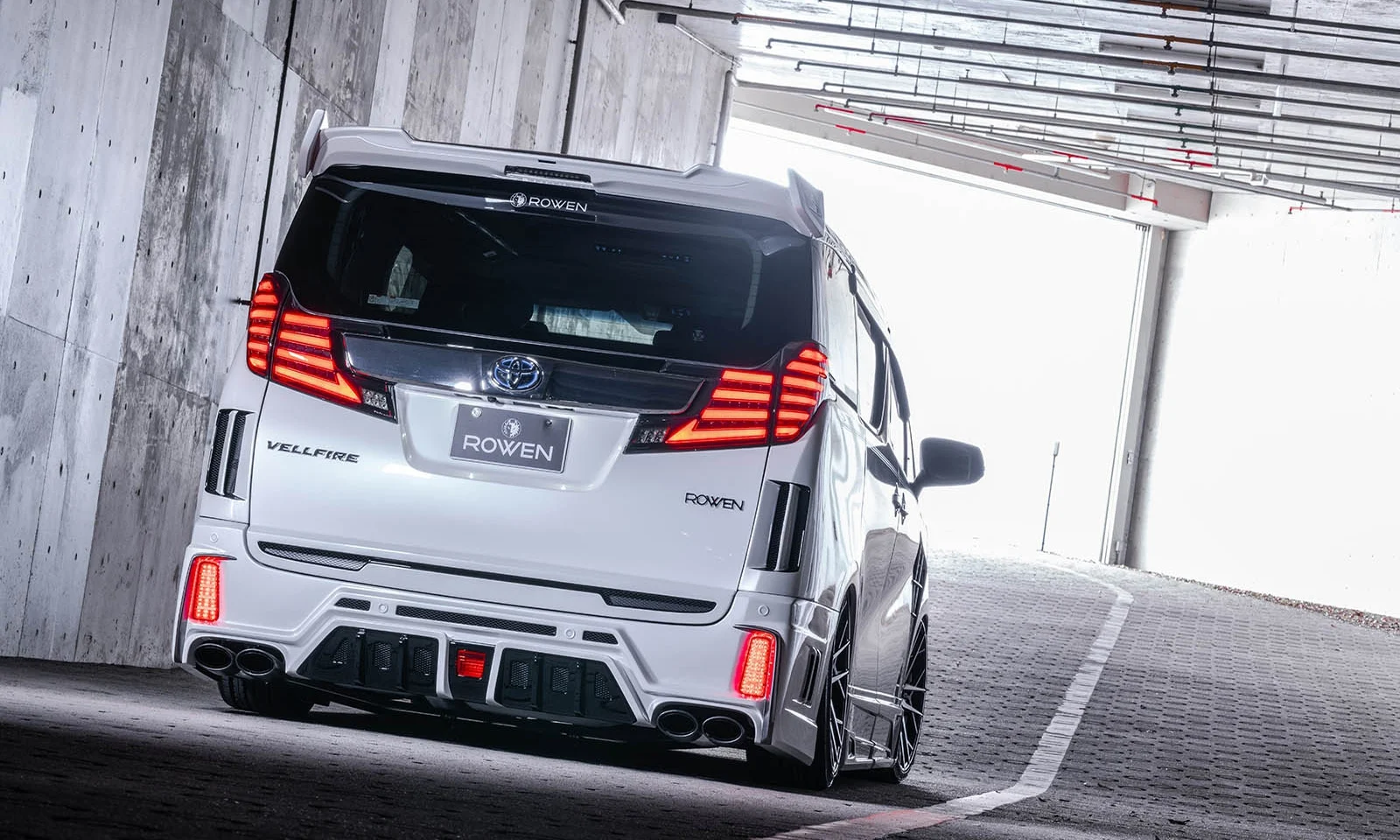 ชุดแต่ง TOYOTA 30 VELLFIRE Z-grade MODEL Bumper type AGH3#W/GGH3#W/AYH30W 2015.1~2017.12 Rowen Japan ภาพ 6