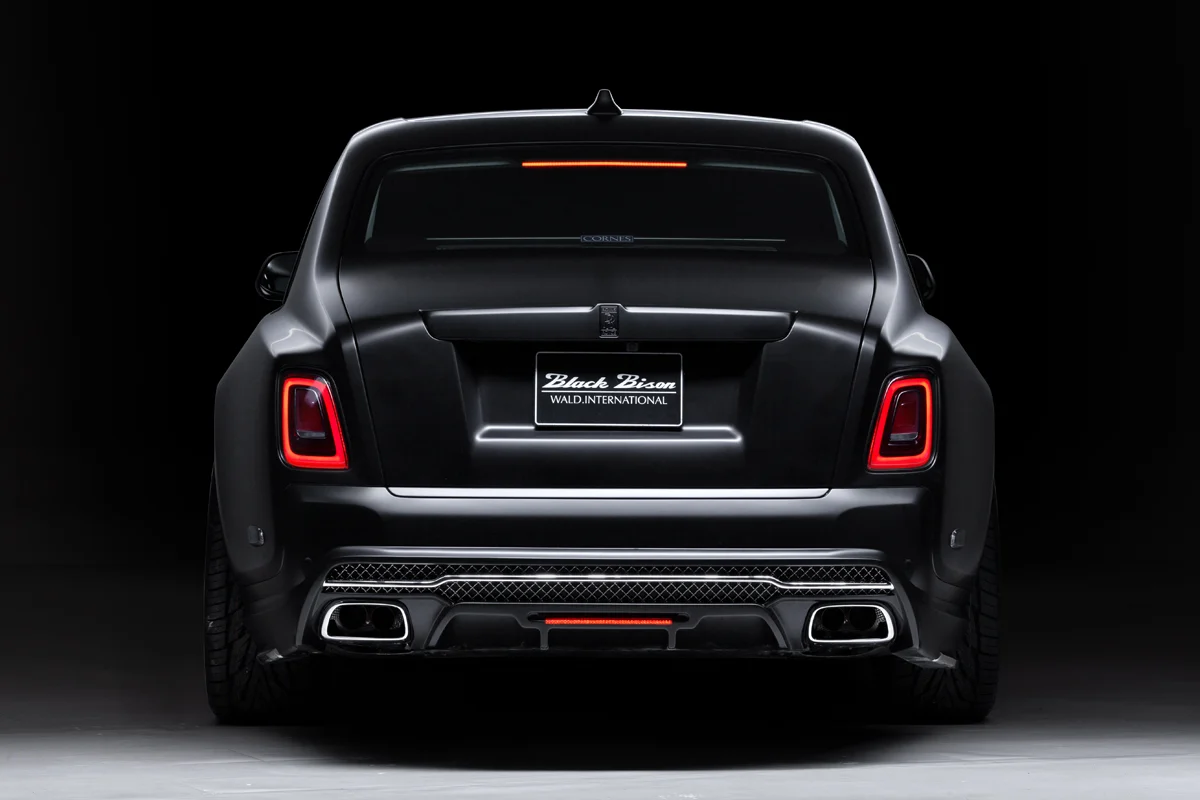 ชุดแต่ง ROLLS-ROYCE PHANTOM 8 WALD Japan สปอร์ตไลน์ แบล็กไบซัน เอดิชัน ภาพ 10