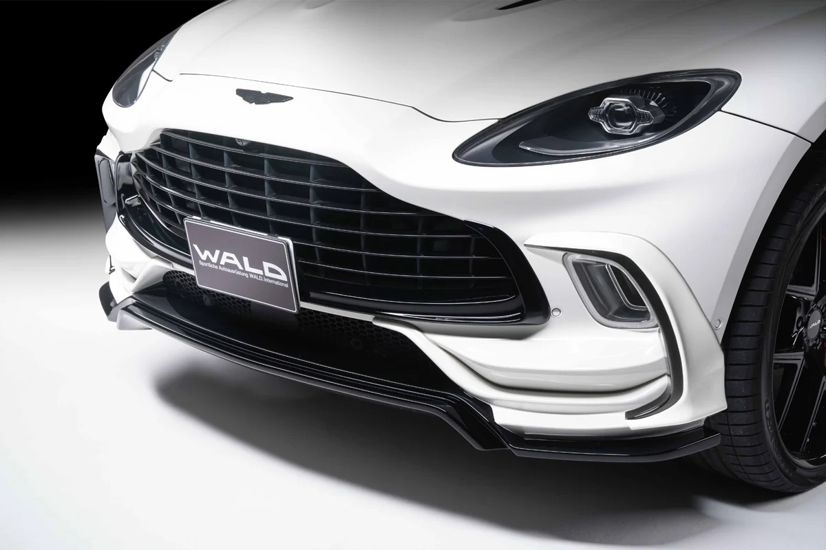 ชุดแต่ง ASTON MARTIN DBX WALD Japan สปอร์ตไลน์ แบล็กไบซัน เอดิชัน ภาพ 13