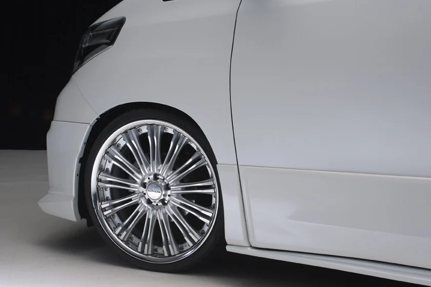 ชุดแต่ง TOYOTA ALPHARD S/SR WALD Japan เอ็กเซ็กคิวทีฟไลน์ ภาพ 7