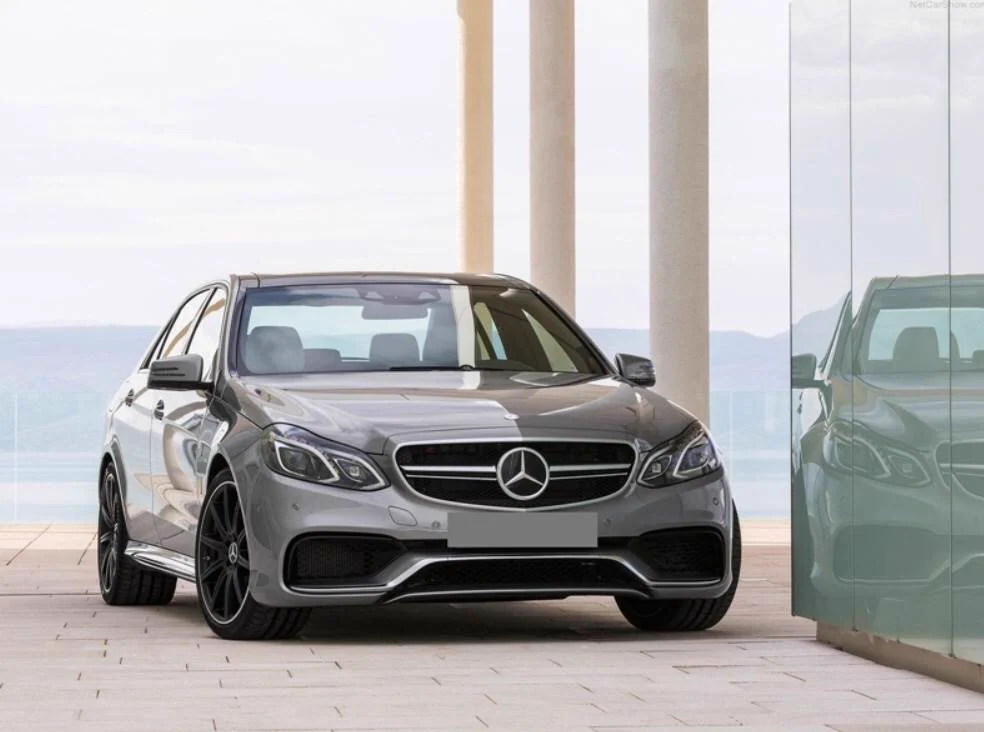 รูปชุดแต่ง ชุดแต่ง Mercedes-Benz E Class W212 4 ประตู 2013 2017 AMG ภาพที่ 2