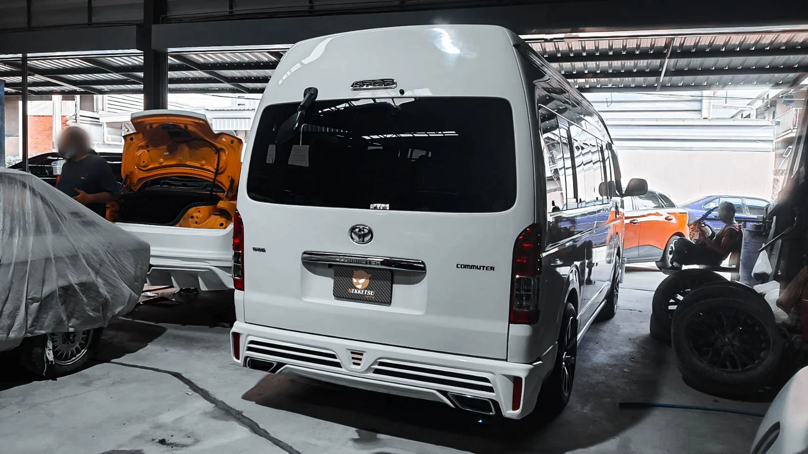 รูปชุดแต่ง ชุดแต่ง TOYOTA Commuter รถตู้ 2005 2018 ทรง Alphard V.2 ภาพที่ 3