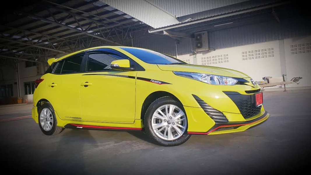 รูปชุดแต่ง ชุดแต่ง TOYOTA Yaris Ativ 17 19 Faustino 5 Door ภาพที่ 5