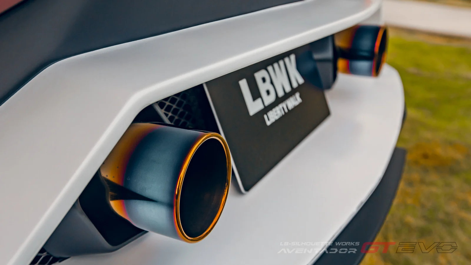 รูปชุดแต่ง ชุดแต่ง Lamborghini Aventador LB WORK GT EVO ภาพที่ 9