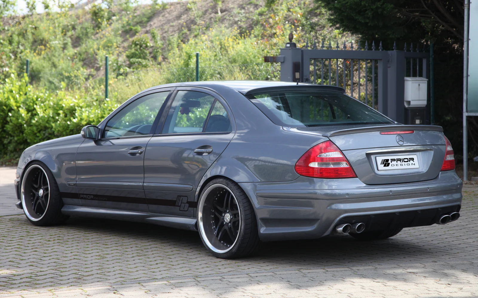 รูปชุดแต่ง ชุดแต่ง Mercedes-Benz E Class W211 PD ภาพที่ 2