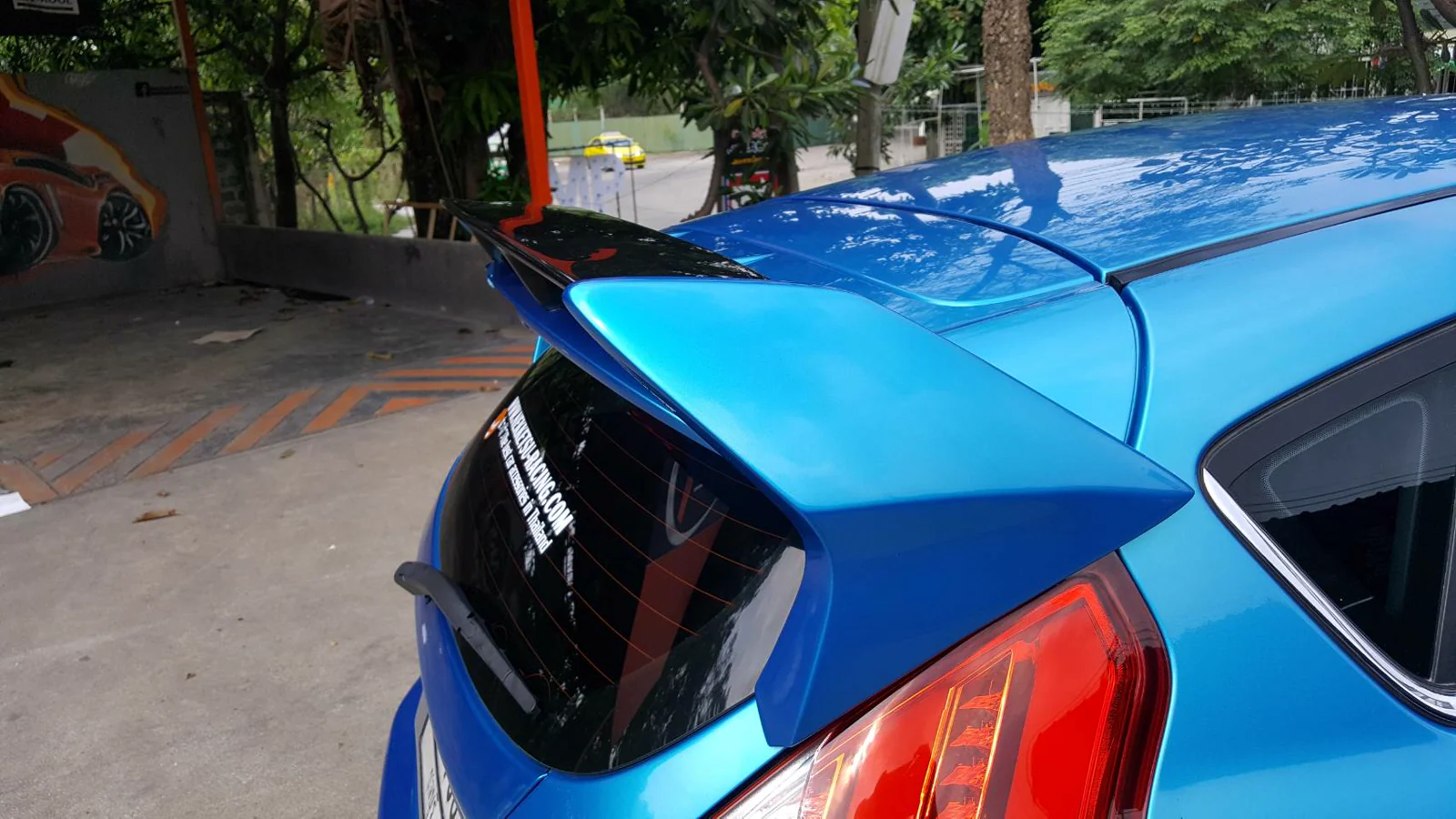 รูปชุดแต่ง ชุดแต่ง Ford Fiesta MK7.5 ภาพที่ 3