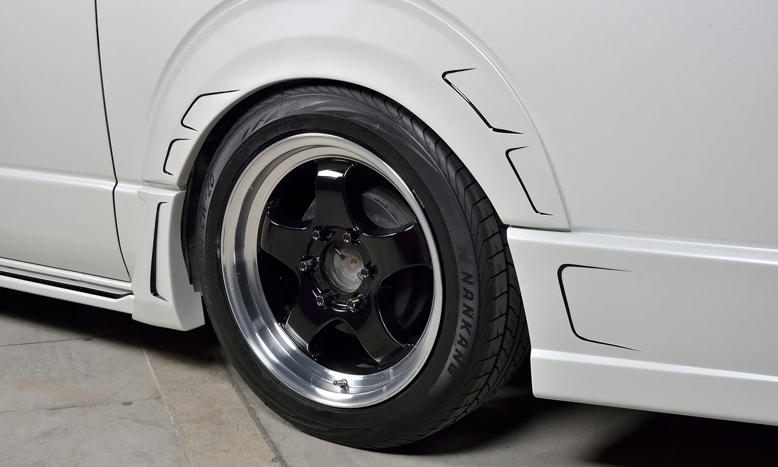 ชุดแต่ง TOYOTA 200HIACE 6 GDH/TRH20# 2020.4~Rowen Japan ภาพ 25