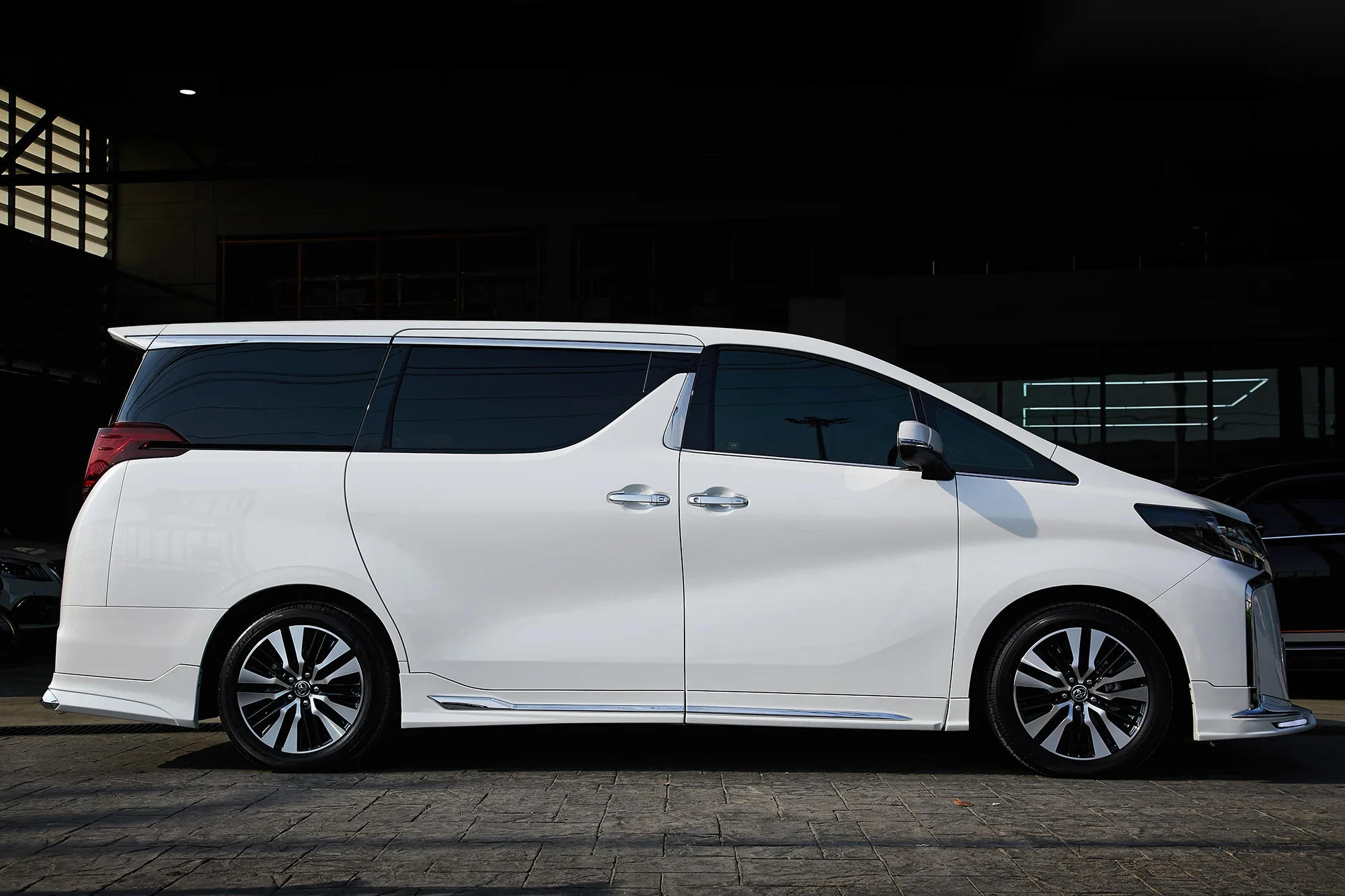 ชุดแต่ง TOYOTA Alphard 30 x WALD Japan Prodrive Shop ภาพ 5