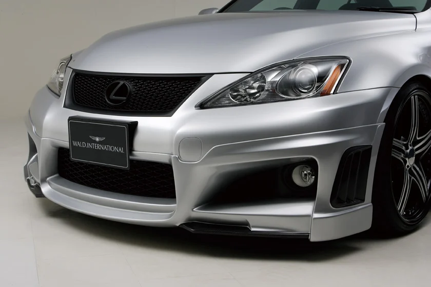 ชุดแต่ง LEXUS IS F WALD Japan สปอร์ตไลน์ แบล็กไบซัน เอดิชัน ภาพ 3