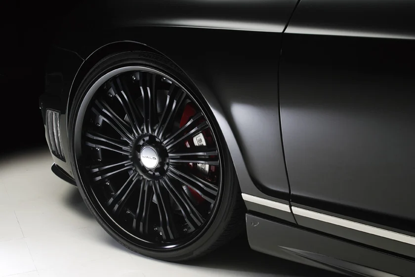 ชุดแต่ง BENTLEY CONTINENTAL GT WALD Japan สปอร์ตไลน์ แบล็กไบซัน เอดิชัน ภาพ 4