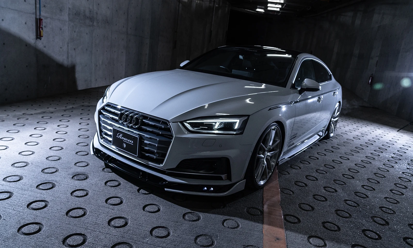 ชุดแต่ง Audi A5 SPORTBACK F5CYRL 2017.4~2020.10 Rowen Japan ภาพ 17