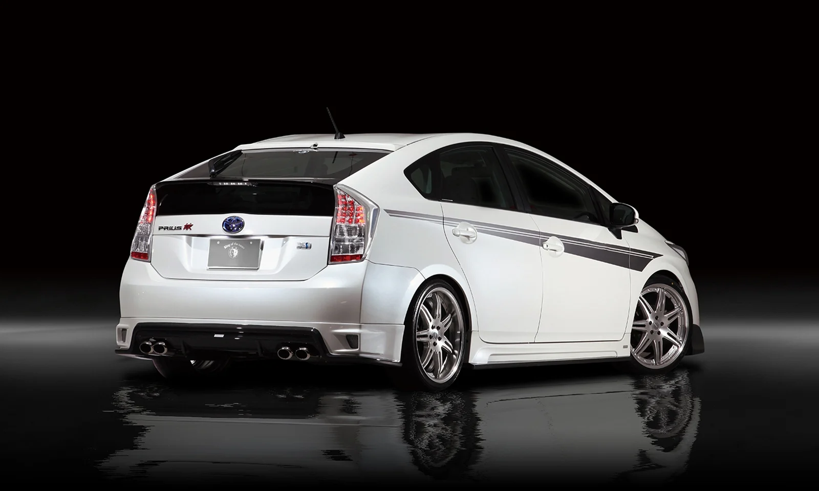 ชุดแต่ง TOYOTA 30 PRIUS MODEL ZVW30 2008.05~2011.11 Rowen Japan ภาพ 4