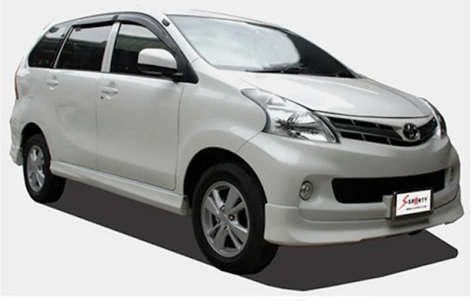 ชุดแต่ง AVANZA 2012 ภาพรถเต็มคันมุมหน้าจากต้นทาง S-Sporty