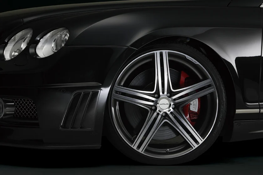 ชุดแต่ง BENTLEY CONTINENTAL GT WALD Japan สปอร์ตไลน์ แบล็กไบซัน เอดิชัน ภาพ 26