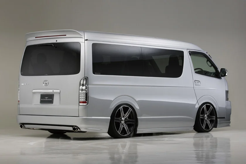 ชุดแต่ง TOYOTA HIACE WIDE/SUPER LONG WALD Japan เอ็กเซ็กคิวทีฟไลน์ V2 ภาพ 13
