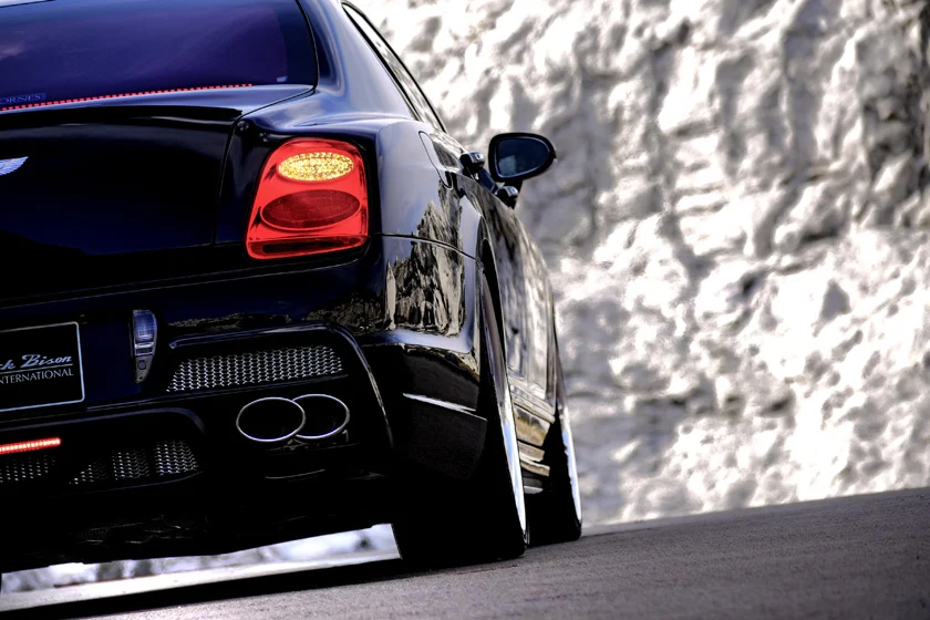 ชุดแต่ง BENTLEY CONTINENTAL FLYING SPUR WALD Japan สปอร์ตไลน์ แบล็กไบซัน เอดิชัน ภาพ 19