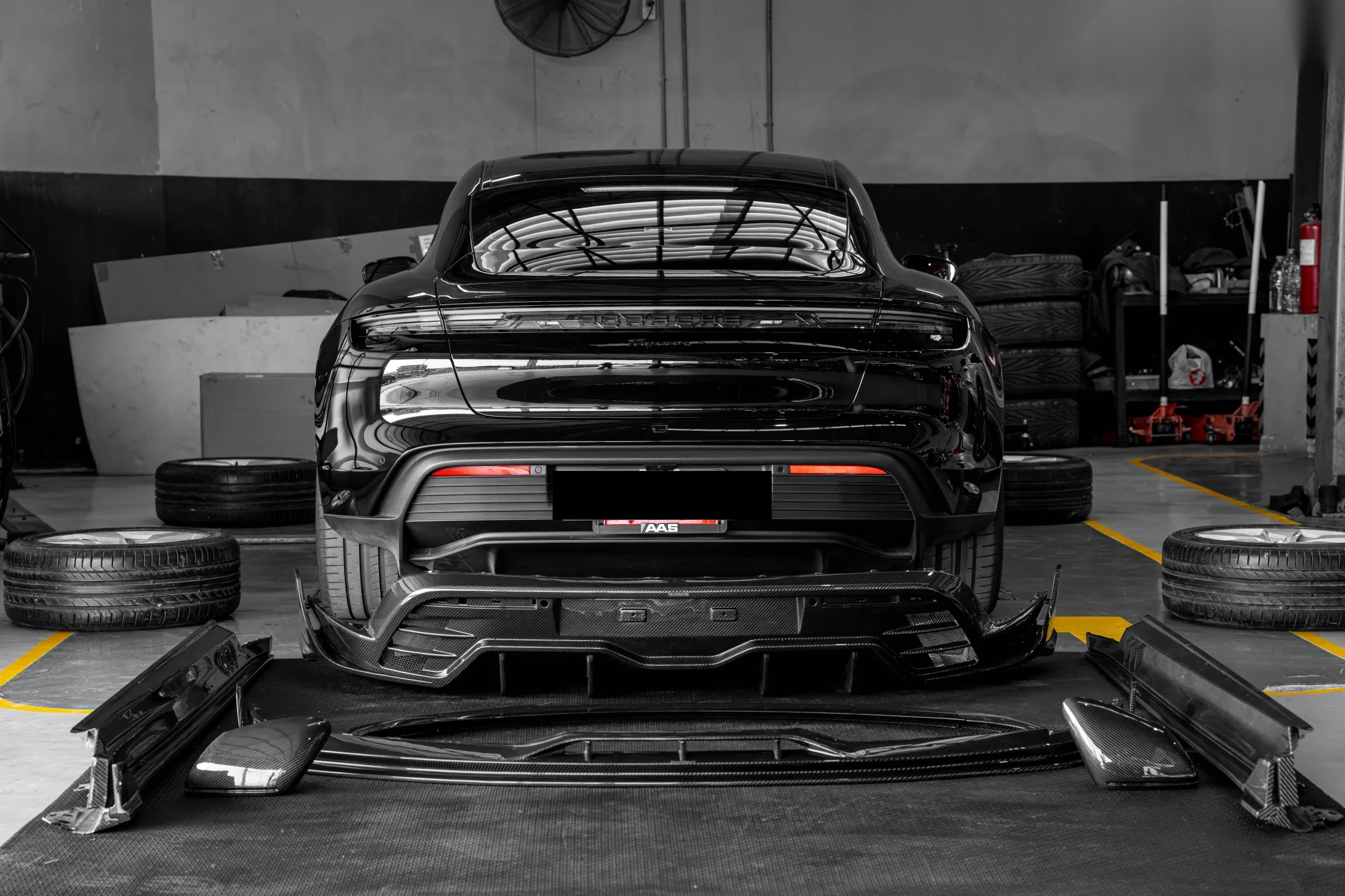 ชุดแต่ง PORSCHE Taycan Porsche Taycan Facelift x Paktechz Dry คาร์บอน Bodykits Prodrive Shop ภาพ 11