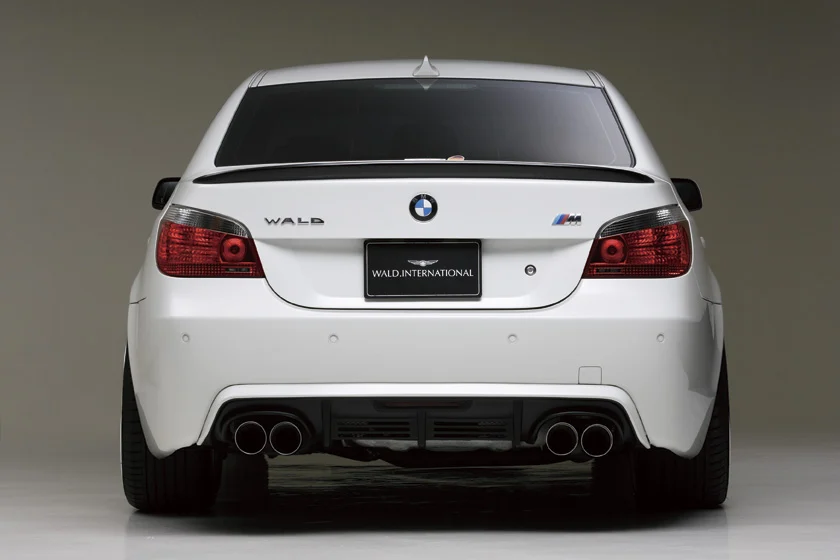 ชุดแต่ง BMW 5 Series M SPORTS WALD Japan สปอร์ตไลน์ HALF TYPE M5 LOOK ภาพ 5