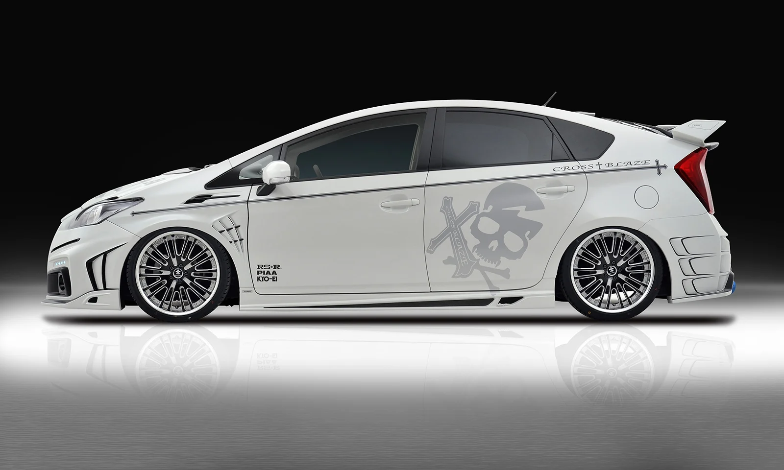 ชุดแต่ง TOYOTA 30 PRIUS MODEL Bumper type ZVW30 2011.12~2015.11 CROSS+BLAZE Rowen Japan ภาพ 4