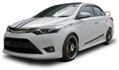 ชุดแต่ง VIOS 2014 – SPT ภาพรถเต็มคันมุมหน้าจากต้นทาง S-Sporty