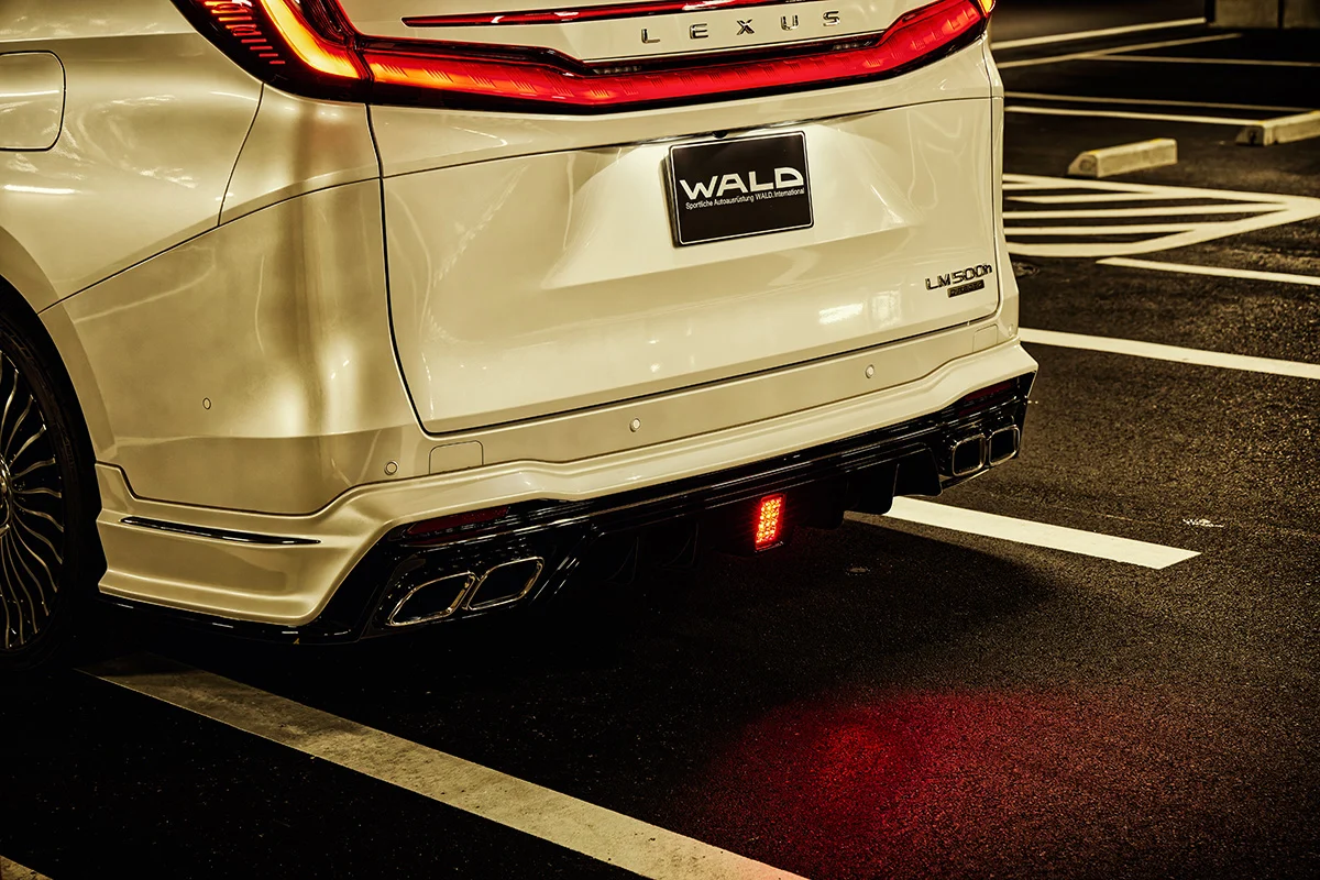 ชุดแต่ง LEXUS LM500h WALD Japan สปอร์ตไลน์ ภาพ 18