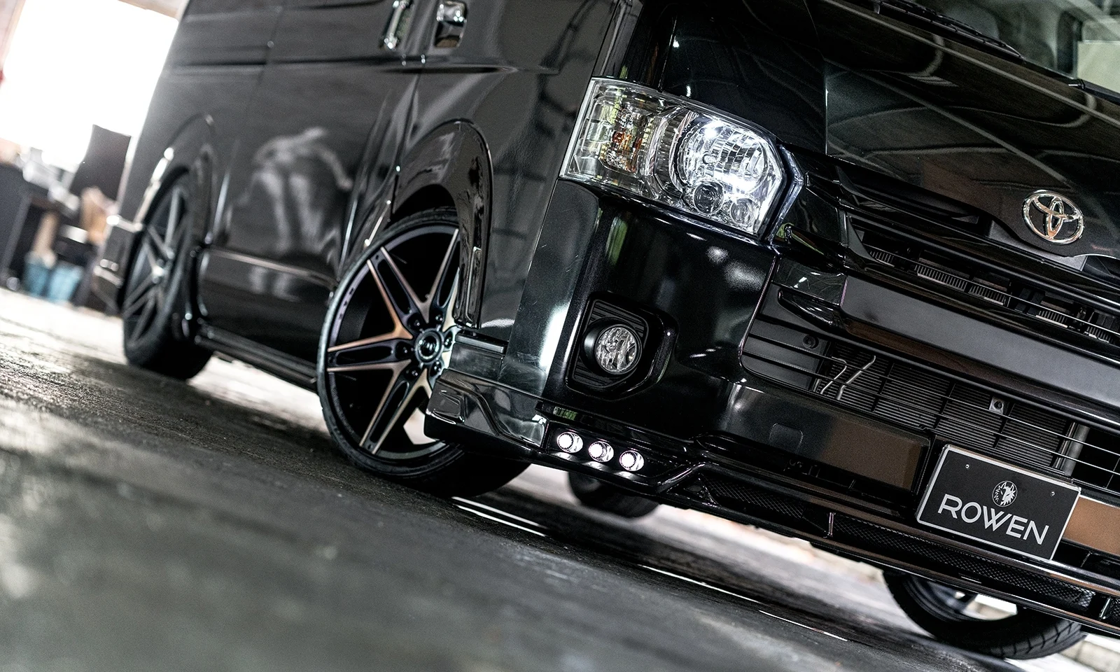ชุดแต่ง TOYOTA 200HIACE Wide 4 /5 /6 /7 MODEL GDH/KDH/TRH211 2013.12~Rowen Japan ภาพ 28