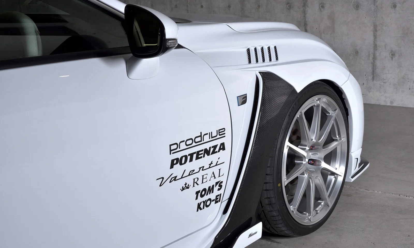 ชุดแต่ง LEXUS RC-F USC10 2014.10~2019.4 Rowen Japan ภาพ 10