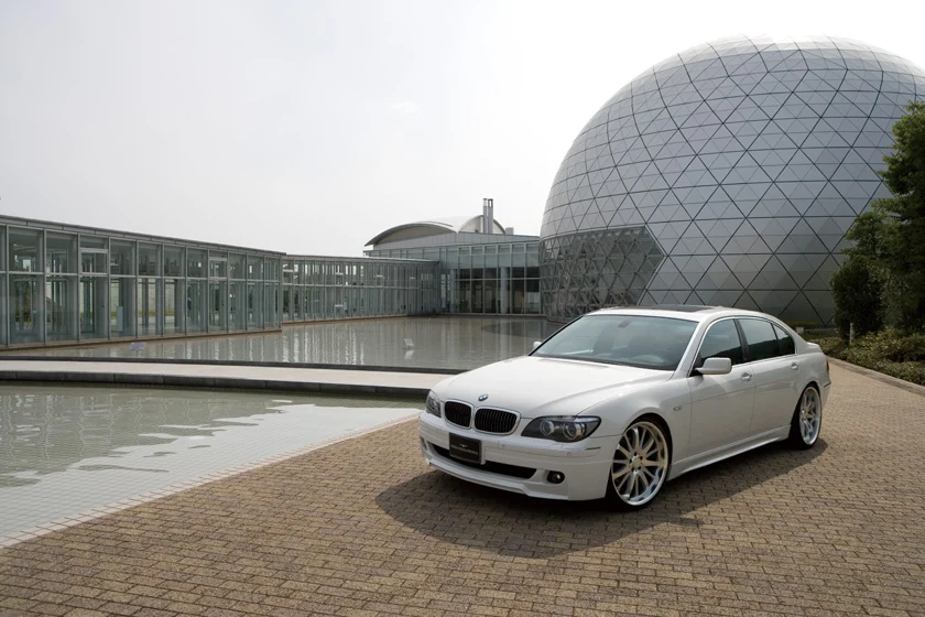 ชุดแต่ง BMW 7 Series WALD Japan สปอร์ตไลน์ ภาพ 10