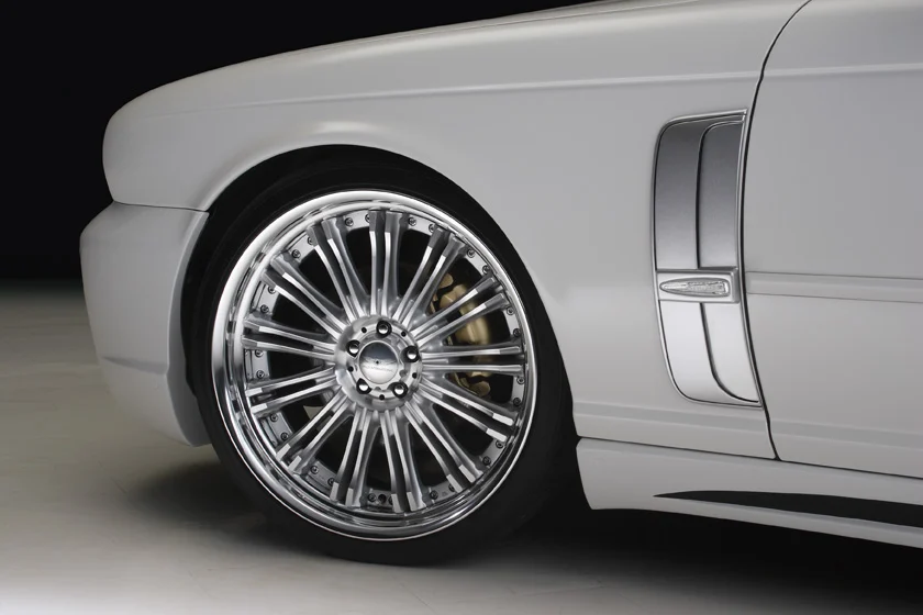 ชุดแต่ง JAGUAR XJ WALD Japan สปอร์ตไลน์ แบล็กไบซัน เอดิชัน ภาพ 5
