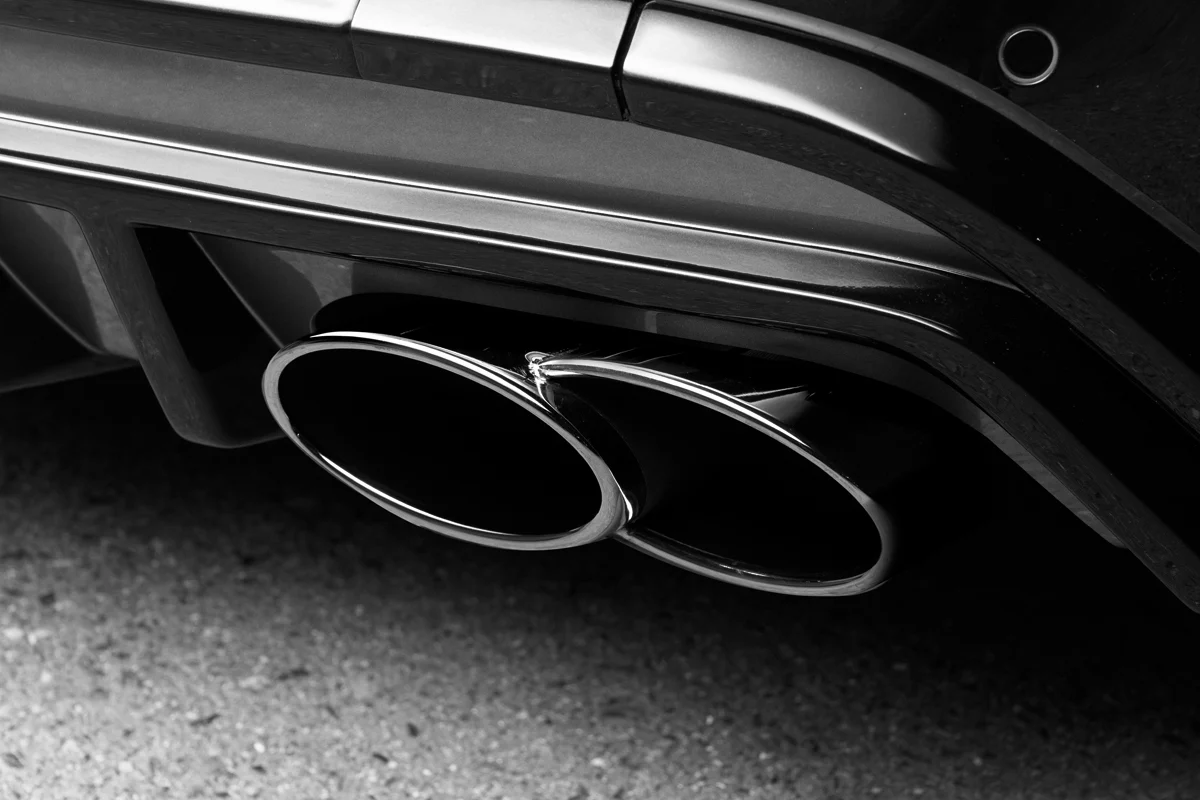 ชุดแต่ง MERCEDES-BENZ C-CLASS WALD Japan เอ็กเซ็กคิวทีฟไลน์ ภาพ 10