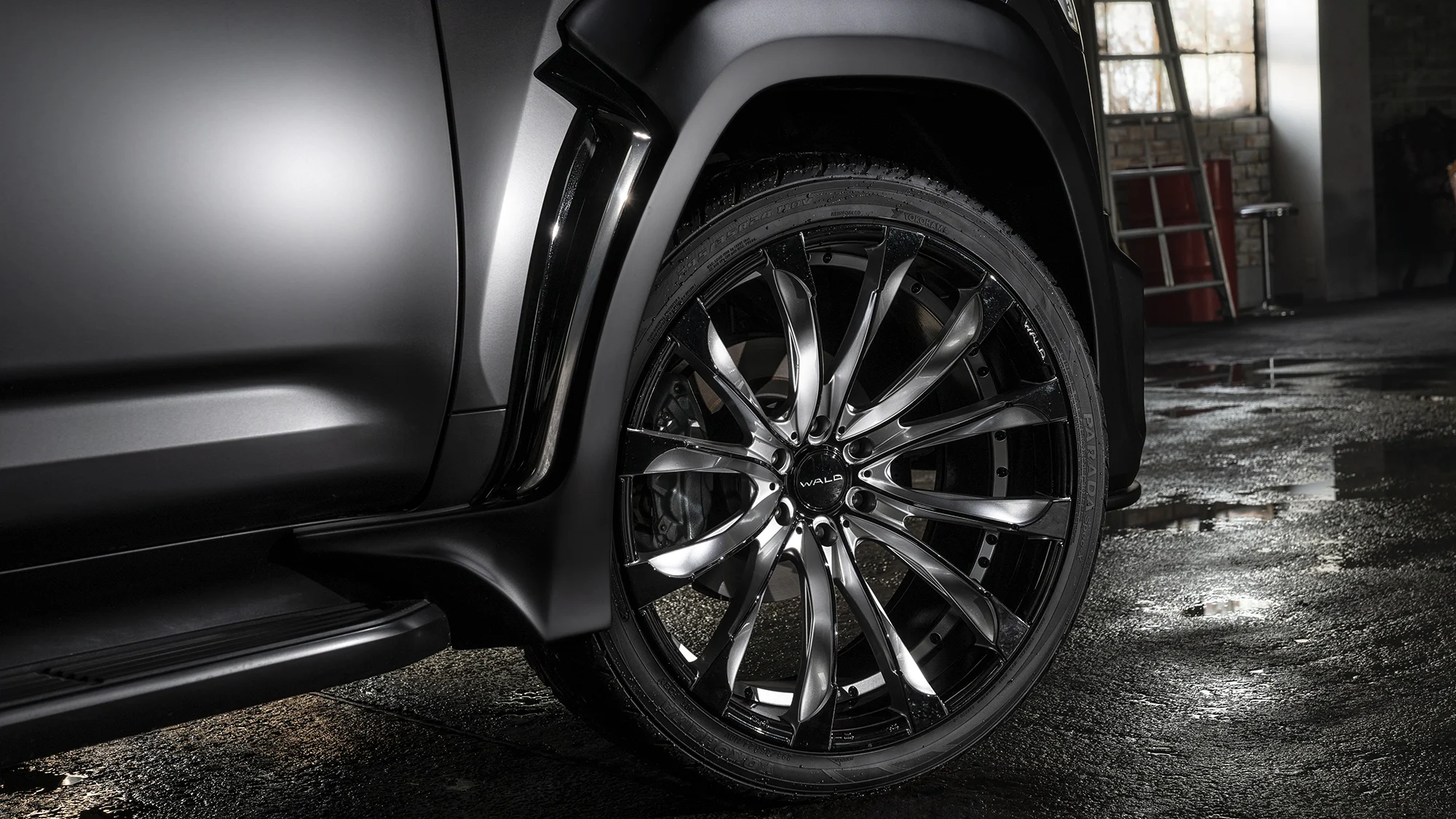 ชุดแต่ง TOYOTA LAND CRUISER 300 ZX WALD Japan สปอร์ตไลน์ แบล็กไบซัน เอดิชัน ภาพ 19