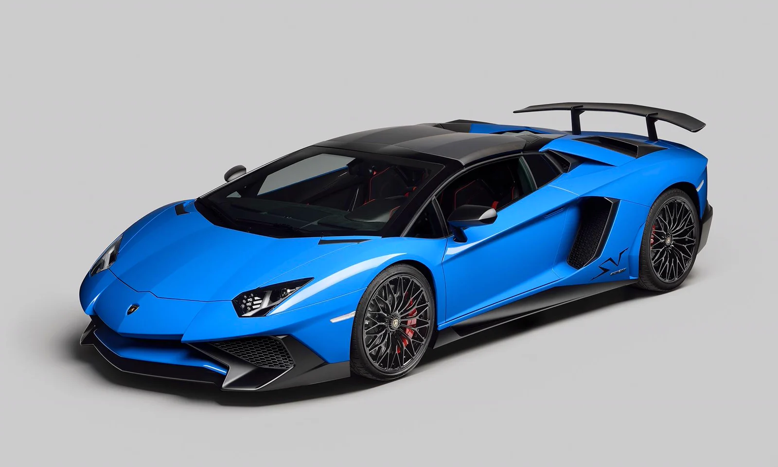 ชุดแต่ง Lamborghini Aventador LP700 LP750 SV Style