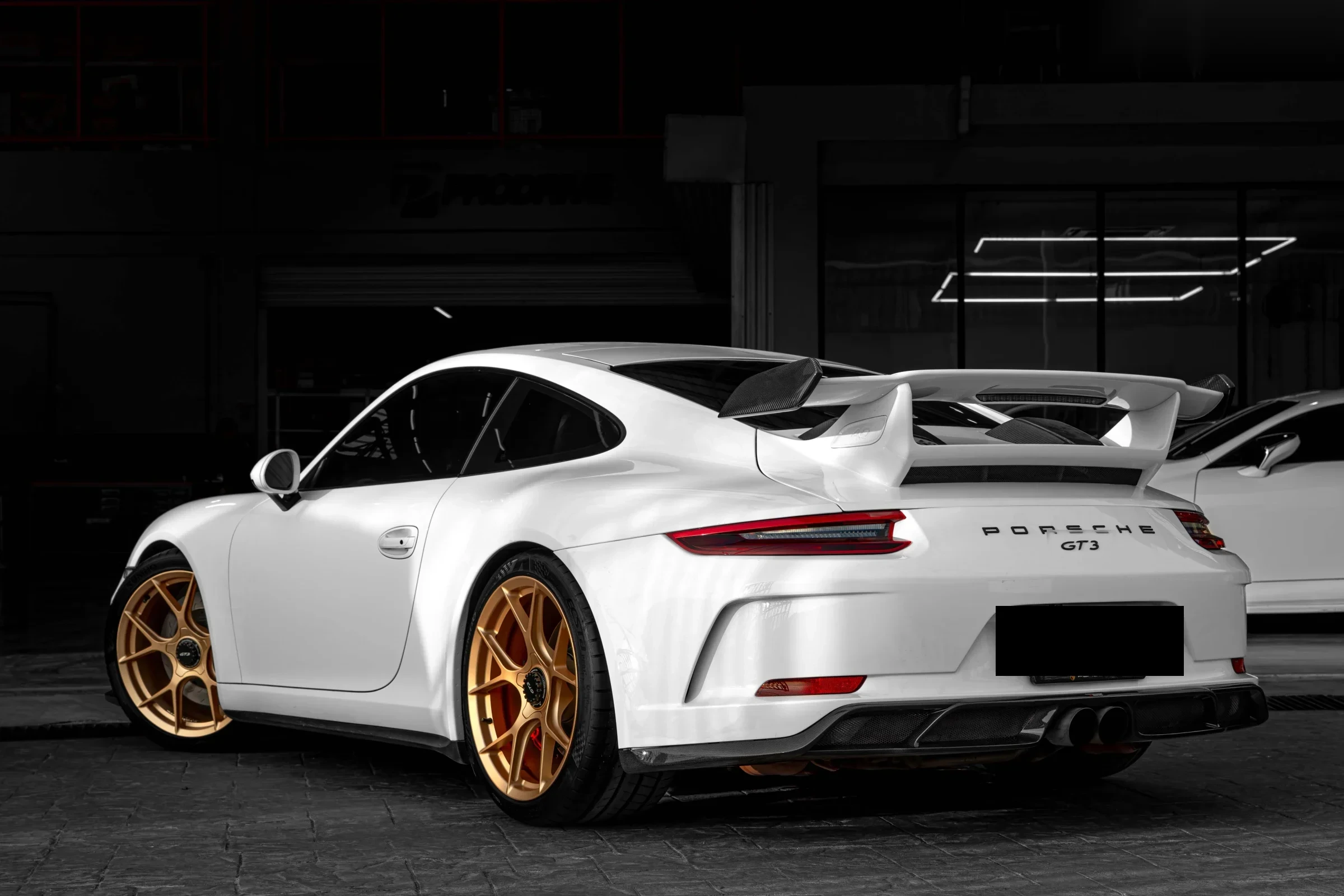 ชุดแต่ง PORSCHE 991.2 SERIES Porsche 991.2 x CNC Custom Forged Wheels 20” x Akrapovic คาร์บอน ดิฟฟิวเซอร์ Prodrive Shop ภาพ 10